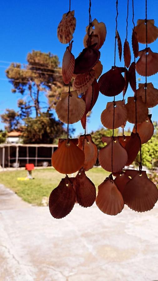 Malou Garden House Near The Beach Glifa  Exterior foto
